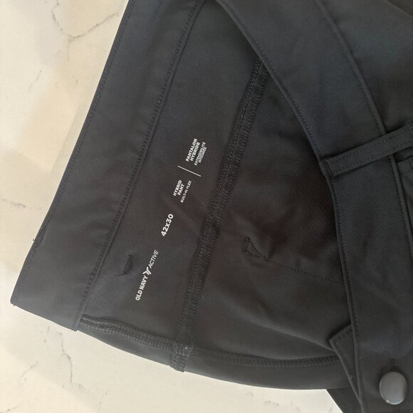 Old Navy Active Hybrid Pant - Picture 4 of 5